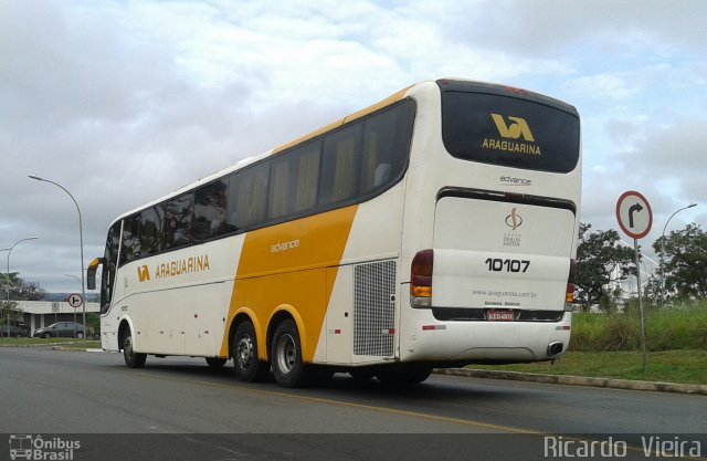 Viação Araguarina 10107 na cidade de Brasília, Distrito Federal, Brasil, por Ricardo Vieira. ID da foto: 3399209.