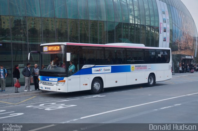 CTBR - Compagnie des Transports du Bas-Rhin S209 na cidade de Strasbourg, Bas-Rhin, Alsace-Champagne-Ardenne-Lorraine, França, por Donald Hudson. Número da foto: #3422377.