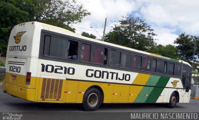 Empresa Gontijo de Transportes 10210 na cidade de Belo Horizonte, Minas Gerais, Brasil, por Maurício Nascimento. ID da foto: 3424399.