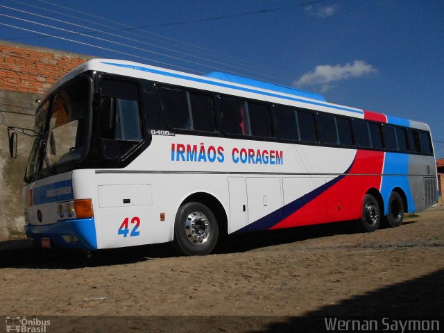 Irmãos Coragem 42 na cidade de Teresina, Piauí, Brasil, por Wernan Saymon. ID da foto: 3422761.