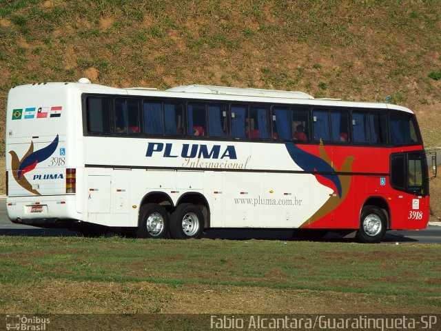 Pluma Conforto e Turismo 3918 na cidade de Aparecida, São Paulo, Brasil, por Fabio Alcantara. Número da foto: #3429782.