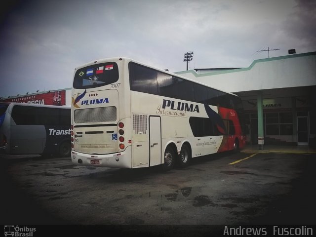 Pluma Conforto e Turismo 7007 na cidade de Biguaçu, Santa Catarina, Brasil, por Andrews  Fuscolin. Número da foto: #3433101.