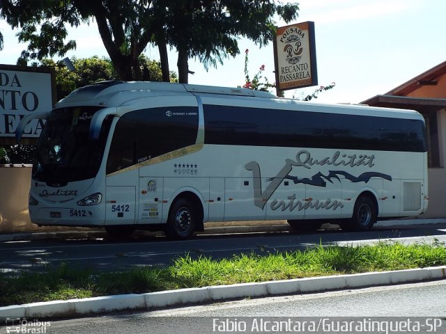 Qualität Vertrauen Transportes 5412 na cidade de Aparecida, São Paulo, Brasil, por Fabio Alcantara. ID da foto: 3438207.