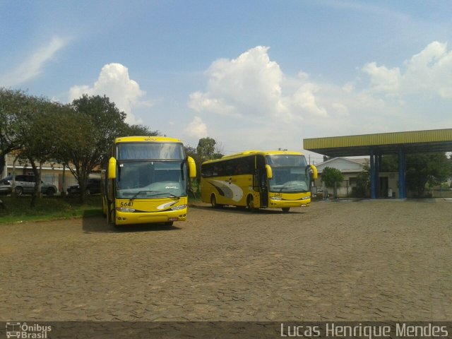 Transportes Coletivos Pérola do Oeste 5642 na cidade de Guarapuava, Paraná, Brasil, por Lucas Henrique Mendes. Número da foto: #3436461.