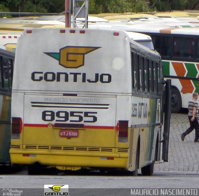 Empresa Gontijo de Transportes 8955 na cidade de Belo Horizonte, Minas Gerais, Brasil, por Maurício Nascimento. ID da foto: 3438273.