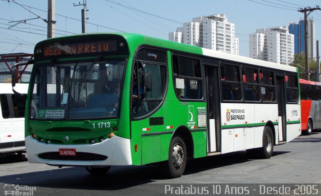 Viação Santa Brígida 1 1713 na cidade de São Paulo, São Paulo, Brasil, por Cristiano Soares da Silva. ID da foto: 3437138.