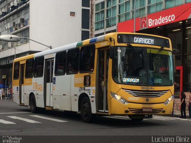 Plataforma Transportes 30097 na cidade de Salvador, Bahia, Brasil, por Luciano Diniz. ID da foto: 3436843.