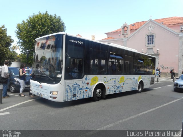 Scotturb 535 na cidade de Sintra, Lisbon, Portugal, por Lucas Pereira Bicca. ID da foto: 3441071.