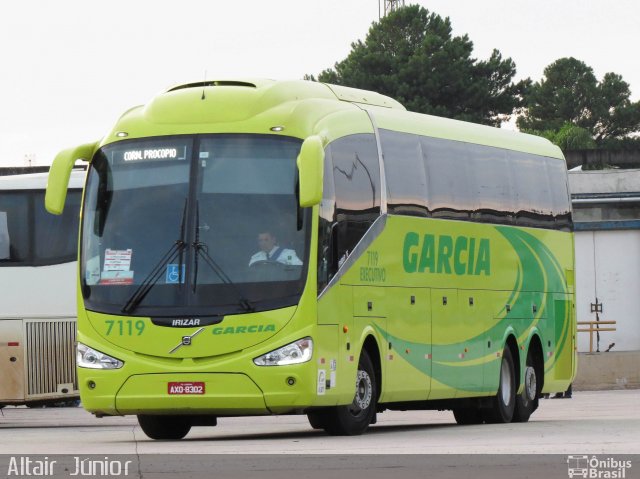 Viação Garcia 7119 na cidade de Curitiba, Paraná, Brasil, por Altair Júnior. ID da foto: 3444454.