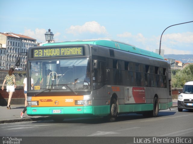 ATAF - Azienda Trasporti dell'Area Fiorentina 3680 na cidade de Florence, Florence, Tuscany, Itália, por Lucas Pereira Bicca. Número da foto: #3402997.
