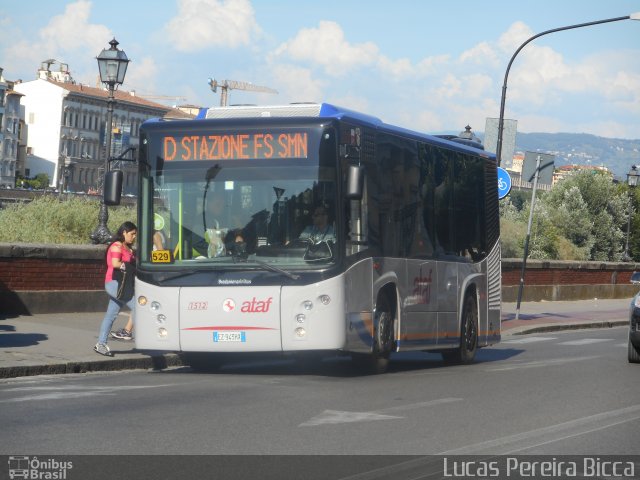 ATAF - Azienda Trasporti dell'Area Fiorentina 1512 na cidade de Florence, Florence, Tuscany, Itália, por Lucas Pereira Bicca. Número da foto: #3403017.