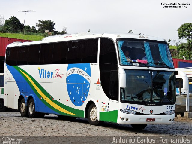 Vitor Tour 2030 na cidade de João Monlevade, Minas Gerais, Brasil, por Antonio Carlos Fernandes. ID da foto: 3402651.