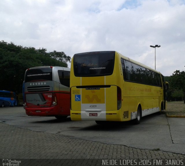 Viação Itapemirim 45809 na cidade de São Paulo, São Paulo, Brasil, por Francisco Mauricio Freire. Número da foto: #3447380.