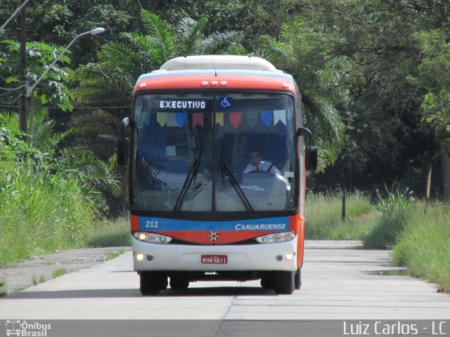 Rodoviária Caruaruense 211 na cidade de Recife, Pernambuco, Brasil, por Luiz Carlos de Santana. ID da foto: 3450800.