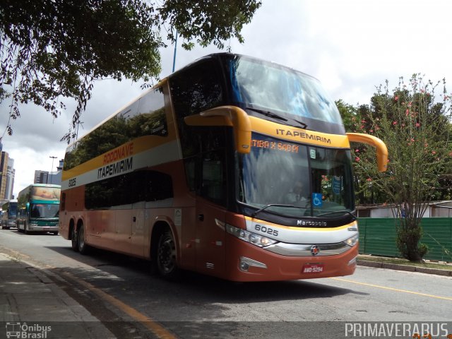 Viação Itapemirim 6025 na cidade de Curitiba, Paraná, Brasil, por Alexandre Rodrigo. ID da foto: 3452769.