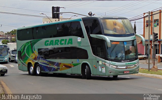 Viação Garcia 7237 na cidade de Londrina, Paraná, Brasil, por Nathan Augusto. Número da foto: #3405848.