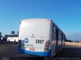 Rápido Planaltina 5897 na cidade de Brasília, Distrito Federal, Brasil, por João Lucas Rodrigues Lopes. Número da foto: #:id.
