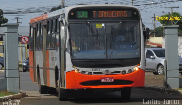 Rápido Araguaia 50042 na cidade de Goiânia, Goiás, Brasil, por Carlos Júnior. Número da foto: #3407859.