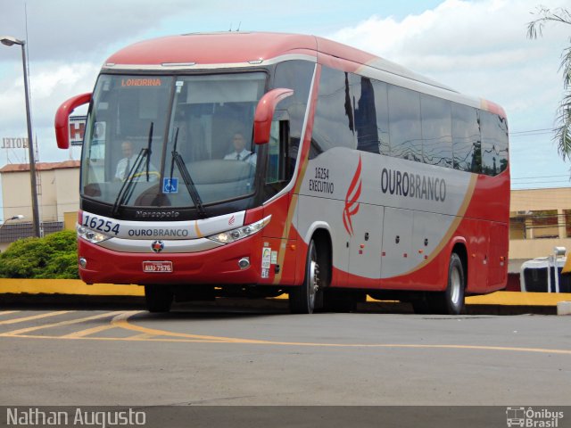 Viação Ouro Branco 16254 na cidade de Londrina, Paraná, Brasil, por Nathan Augusto. Número da foto: #3407663.