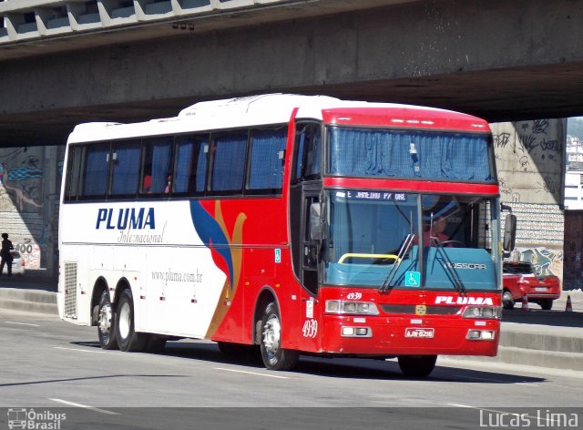 Pluma Conforto e Turismo 4939 na cidade de Rio de Janeiro, Rio de Janeiro, Brasil, por Lucas Lima. Número da foto: #3407900.