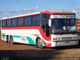 Ônibus Particulares 360 na cidade de Araxá, Minas Gerais, Brasil, por Lucas Borges . ID da foto: :id.