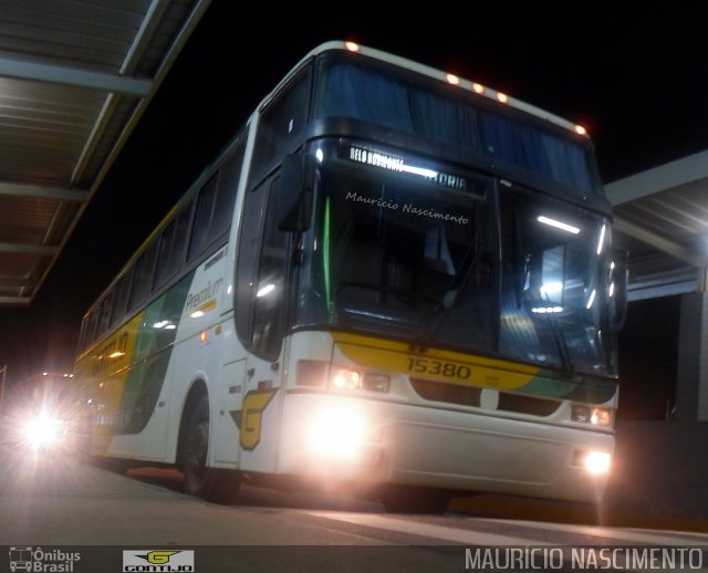 Empresa Gontijo de Transportes 15380 na cidade de Belo Horizonte, Minas Gerais, Brasil, por Maurício Nascimento. Número da foto: #3413309.