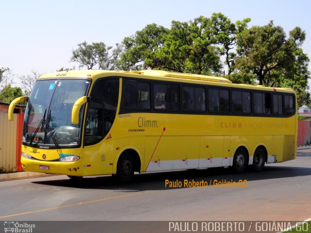 Viação Itapemirim 8011 na cidade de Brasília, Distrito Federal, Brasil, por Paulo Roberto de Morais Amorim. ID da foto: 3412510.