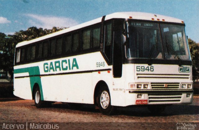 Viação Garcia 5946 na cidade de Londrina, Paraná, Brasil, por Maicon Igor  Barboza. Número da foto: #3413693.