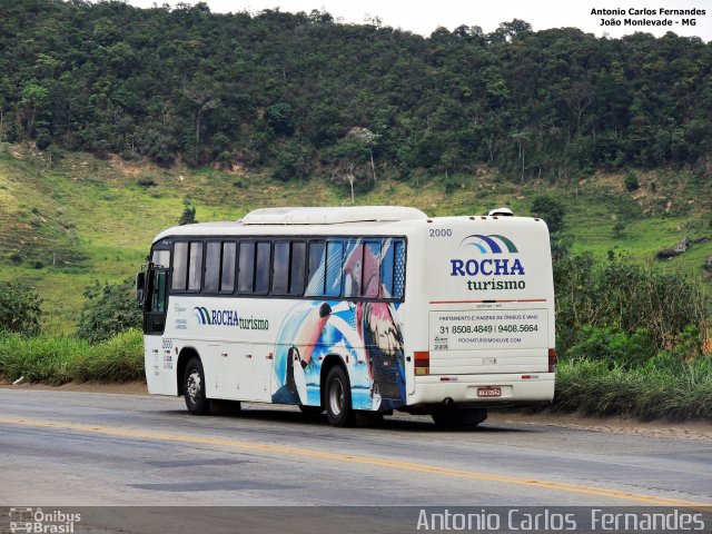 Rocha Turismo 2000 na cidade de João Monlevade, Minas Gerais, Brasil, por Antonio Carlos Fernandes. Número da foto: #3421136.