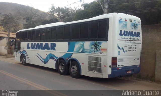 Lumar 4200 na cidade de Petrópolis, Rio de Janeiro, Brasil, por Adriano Duarte. ID da foto: 3471095.