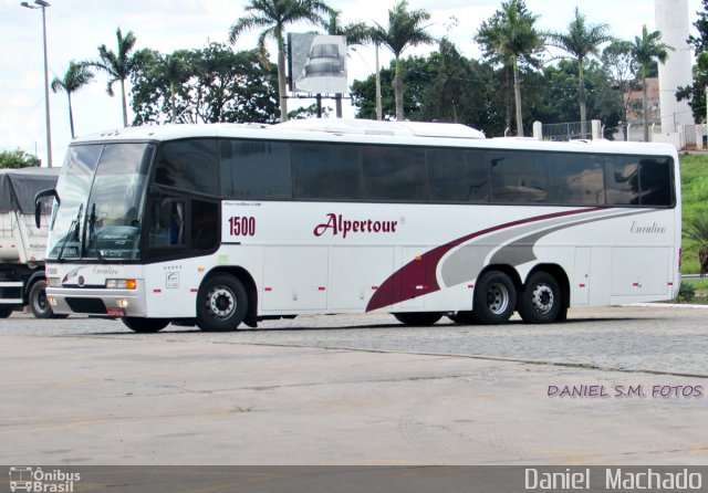 Alpertour Turismo 1500 na cidade de Perdões, Minas Gerais, Brasil, por Daniel  Machado. Número da foto: #3471231.