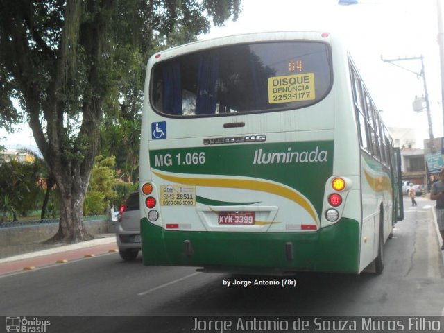 Transporte e Turismo Iluminada MG 1.066 na cidade de Magé, Rio de Janeiro, Brasil, por Jorge Antonio de Souza Muros Filho. ID da foto: 3489573.