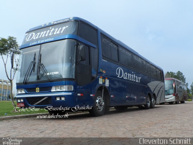 Danitur 9807 na cidade de Santa Maria, Rio Grande do Sul, Brasil, por Cleverton Schmitt. Número da foto: #3493058.