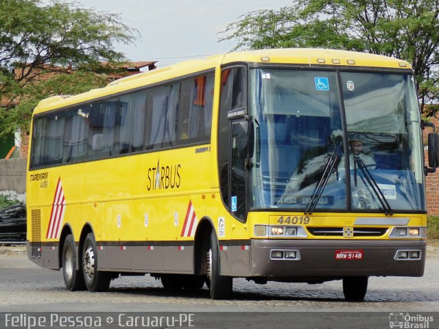 Viação Itapemirim 44019 na cidade de Caruaru, Pernambuco, Brasil, por Felipe Pessoa de Albuquerque. ID da foto: 3494381.