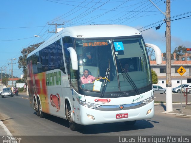 Eucatur - Empresa União Cascavel de Transportes e Turismo 4937 na cidade de Laguna, Santa Catarina, Brasil, por Lucas Henrique Mendes. ID da foto: 3498757.