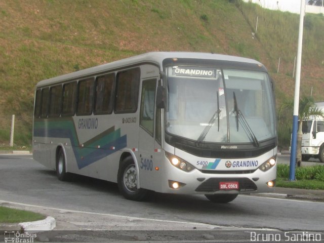 Grandino Transportes 5400 na cidade de Taboão da Serra, São Paulo, Brasil, por Bruno Santino. Número da foto: #3502776.
