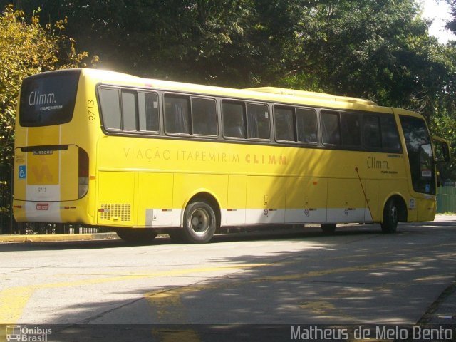 Viação Itapemirim 9713 na cidade de São Paulo, São Paulo, Brasil, por Matheus de Melo Bento. ID da foto: 3503335.