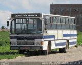 Ônibus Particulares 1402 na cidade de Tupanatinga, Pernambuco, Brasil, por João Paulo Peterson de Santana. Número da foto: #:id.