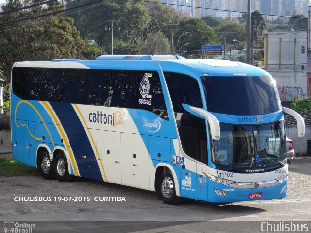 Cattani Sul Transportes e Turismo 11702 na cidade de Curitiba, Paraná, Brasil, por Paulo Roberto Chulis. ID da foto: 3509842.