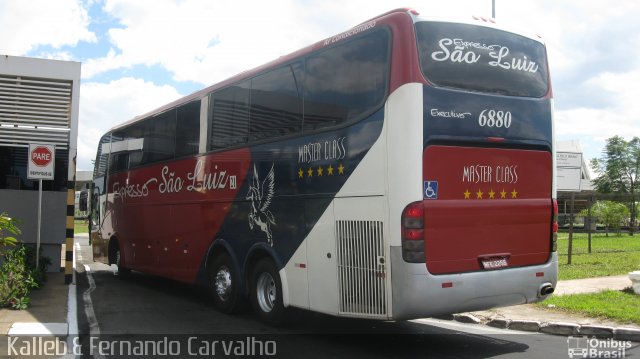 Expresso São Luiz 6880 na cidade de Brasília, Distrito Federal, Brasil, por Wanderson Severino. Número da foto: #3511081.
