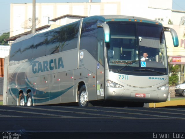 Viação Garcia 7211 na cidade de Londrina, Paraná, Brasil, por Erwin  Luiz. Número da foto: #3513303.