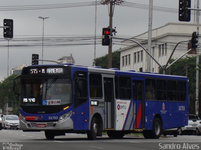 Guarulhos Transportes 33.753 na cidade de São Paulo, São Paulo, Brasil, por Sandro Alves. Número da foto: #3516015.