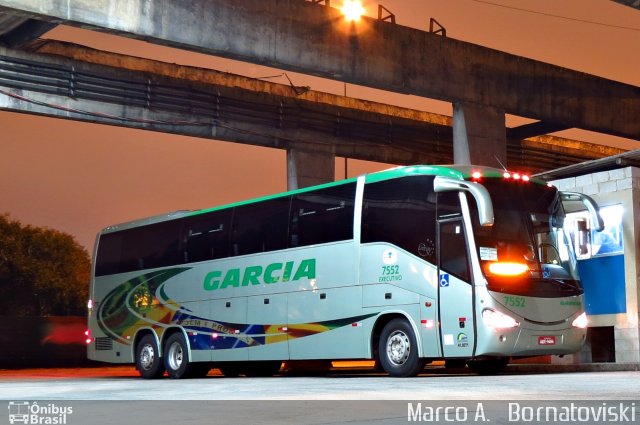 Viação Garcia 7552 na cidade de Curitiba, Paraná, Brasil, por Marco A.   Bornatoviski. ID da foto: 3520844.