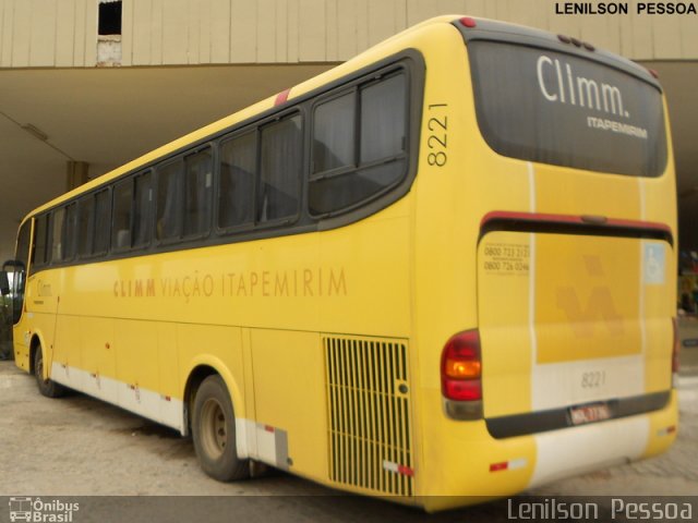 Viação Itapemirim 8221 na cidade de Caruaru, Pernambuco, Brasil, por Lenilson da Silva Pessoa. ID da foto: 3520659.