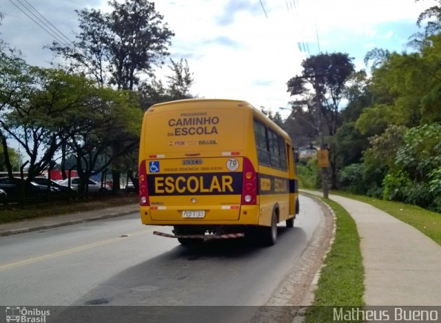 Escolares 5163 na cidade de Campo Limpo Paulista, São Paulo, Brasil, por Matheus Bueno. Número da foto: #3521557.