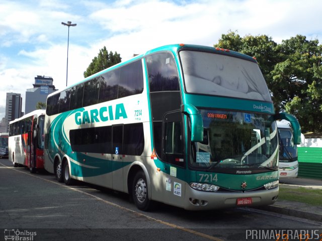 Viação Garcia 7214 na cidade de Curitiba, Paraná, Brasil, por Alexandre Rodrigo. ID da foto: 3526133.