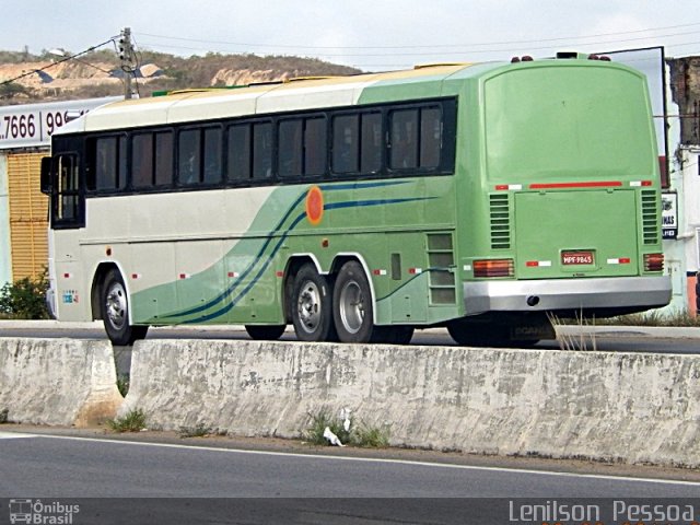 Ônibus Particulares 9845 na cidade de Caruaru, Pernambuco, Brasil, por Lenilson da Silva Pessoa. ID da foto: 3525650.