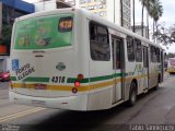 Viação Estoril 4316 na cidade de Porto Alegre, Rio Grande do Sul, Brasil, por Fábio Takahashi Tanniguchi. Número da foto: #:id.