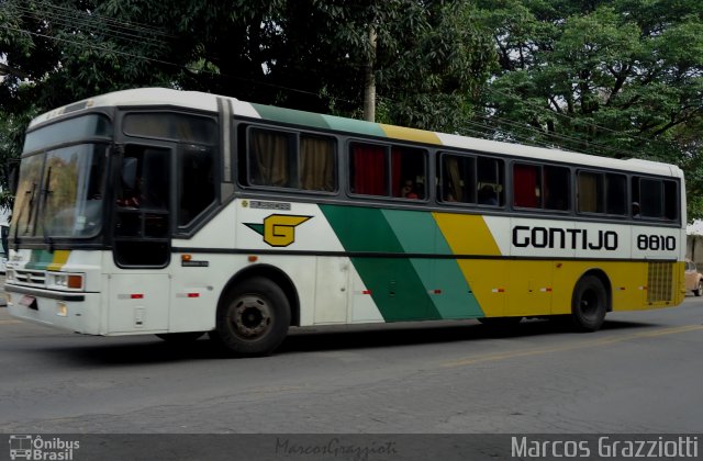 Empresa Gontijo de Transportes 8810 na cidade de Belo Horizonte, Minas Gerais, Brasil, por Marcos Grazziotti. ID da foto: 3531618.