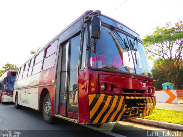 Viação Campo Belo 7 213 na cidade de São Paulo, São Paulo, Brasil, por Caio  Takeda. Número da foto: #3531862.
